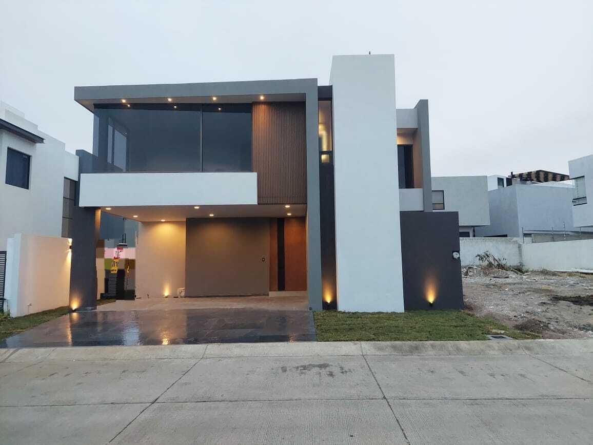 https://assets.easybroker.com/property_images/4830817/81934290/EB-RO0817.jpg?version=1730415711