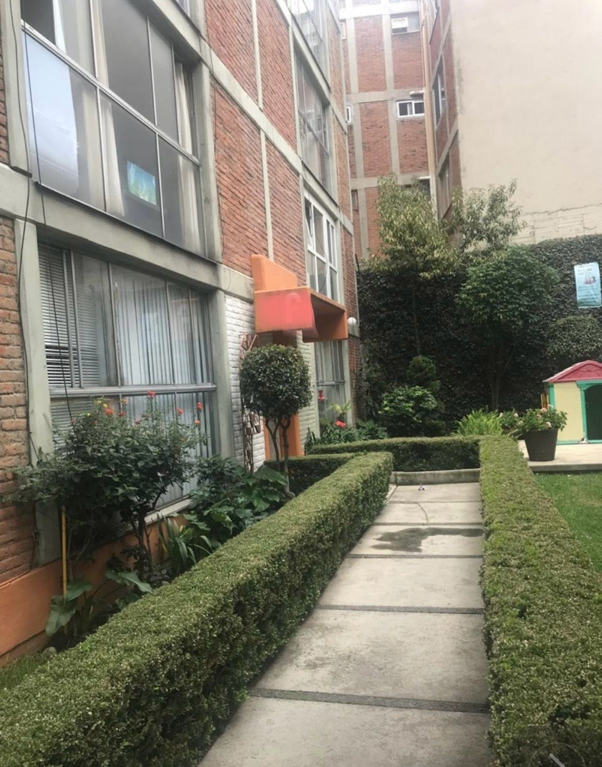 https://assets.easybroker.com/property_images/4831164/81942236/EB-RO1164.jpeg?version=1730429913