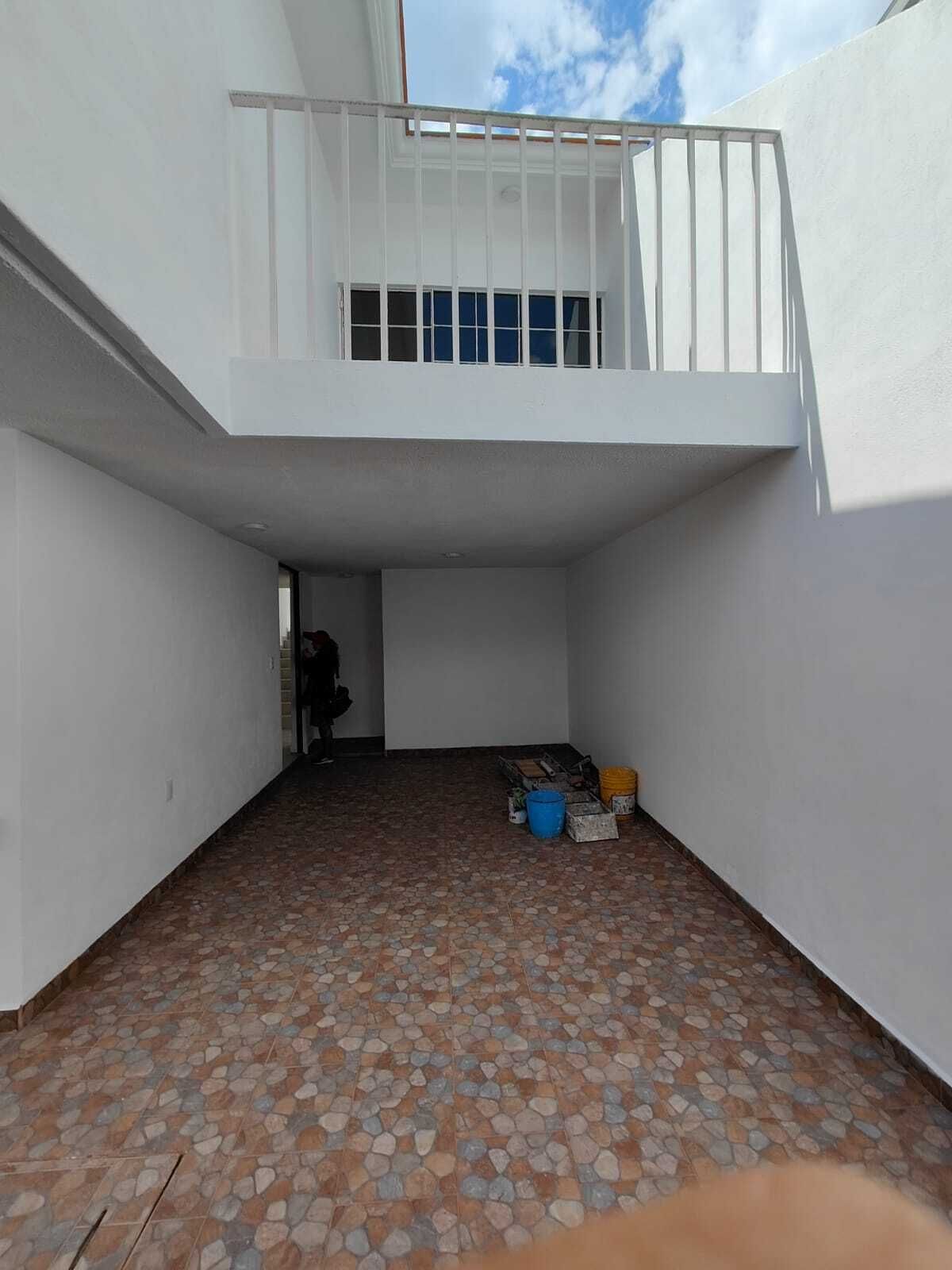 ESTACIONAMIENTO 2 AUTOS