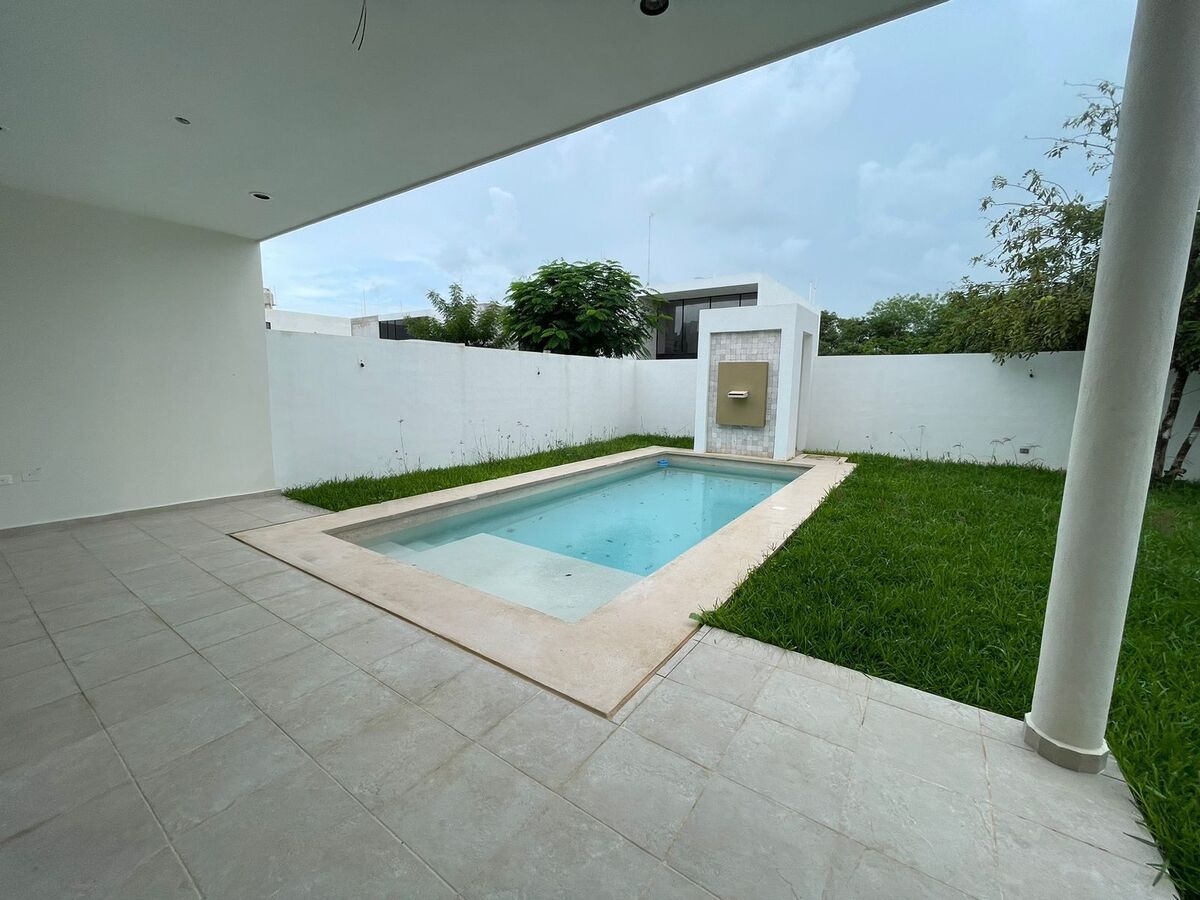 6 de 26: VISTA DESDE LA TERRAZA TECHADA