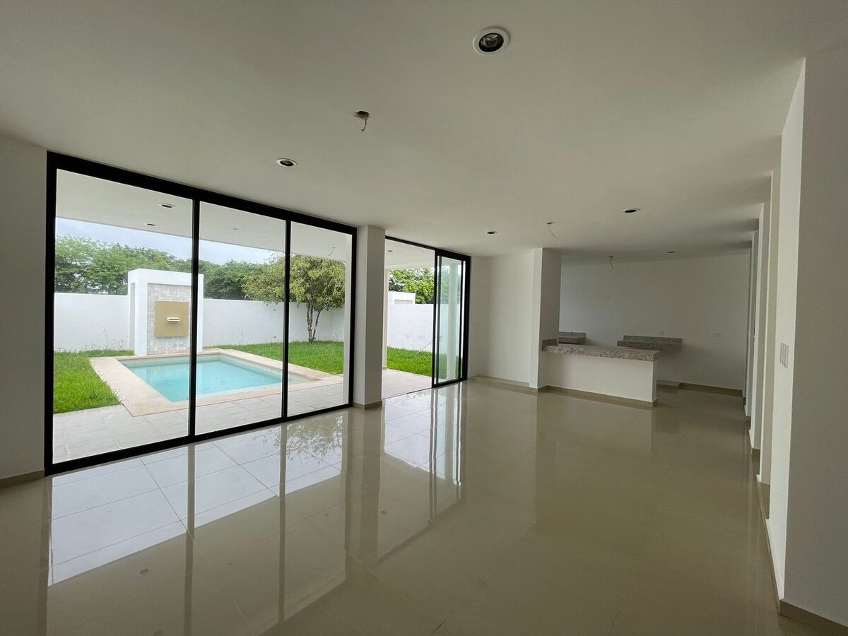 3 de 26: SALA COMEDOR