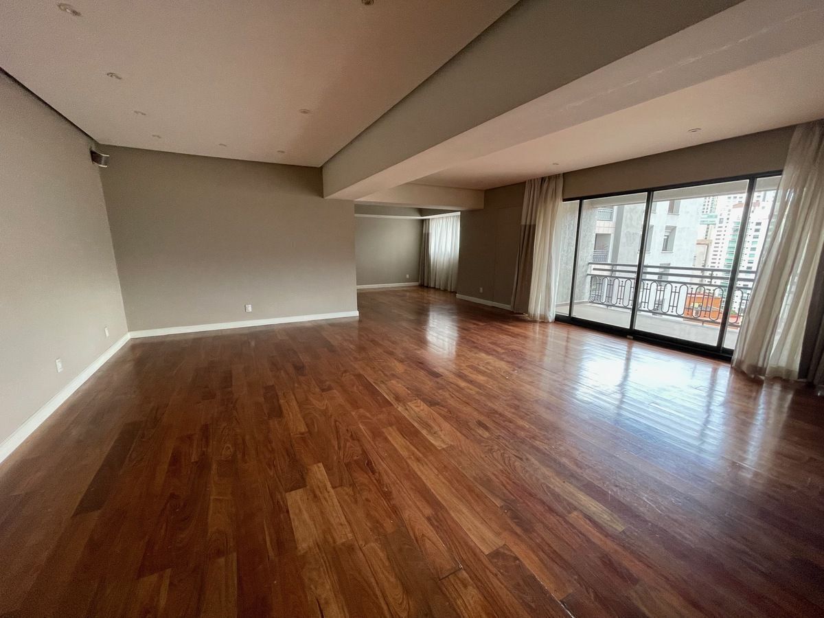 https://assets.easybroker.com/property_images/4832139/81960299/EB-RO2139.jpeg?version=1730487133