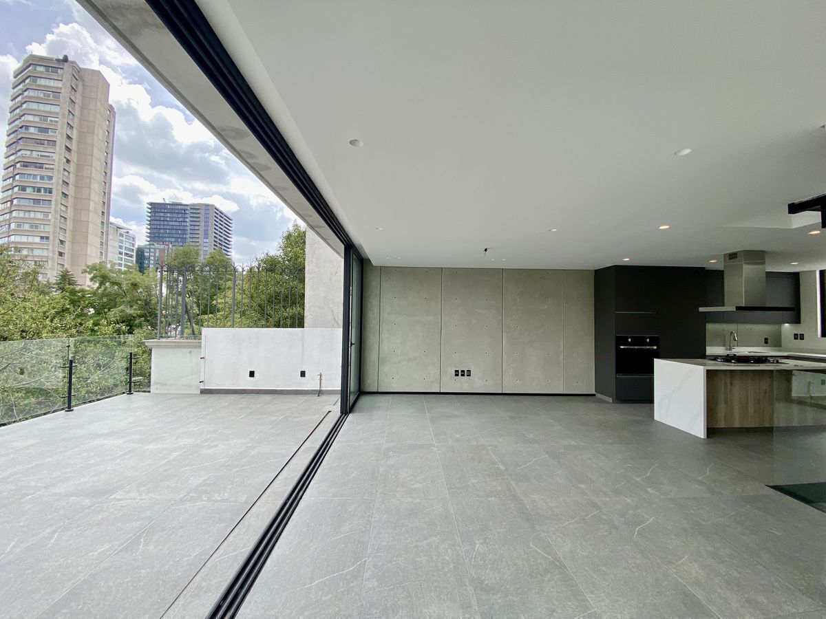 https://assets.easybroker.com/property_images/4832354/81964074/EB-RO2354.jpeg?version=1730490792