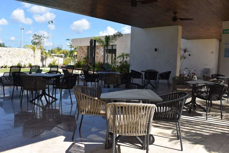 4 de 24: TERRAZA