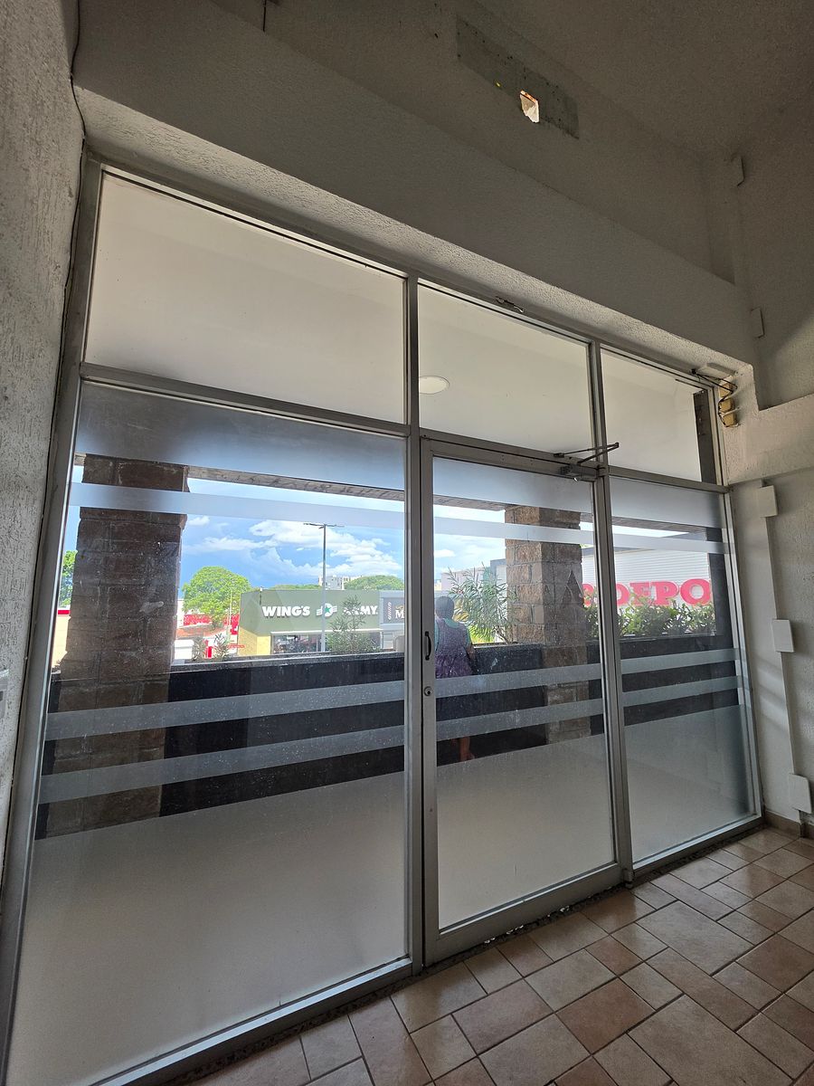 OFICINAS EN RENTA EN PLAZA COMERCIAL TUXTLA GUTIERREZ, foto 1 de 18
