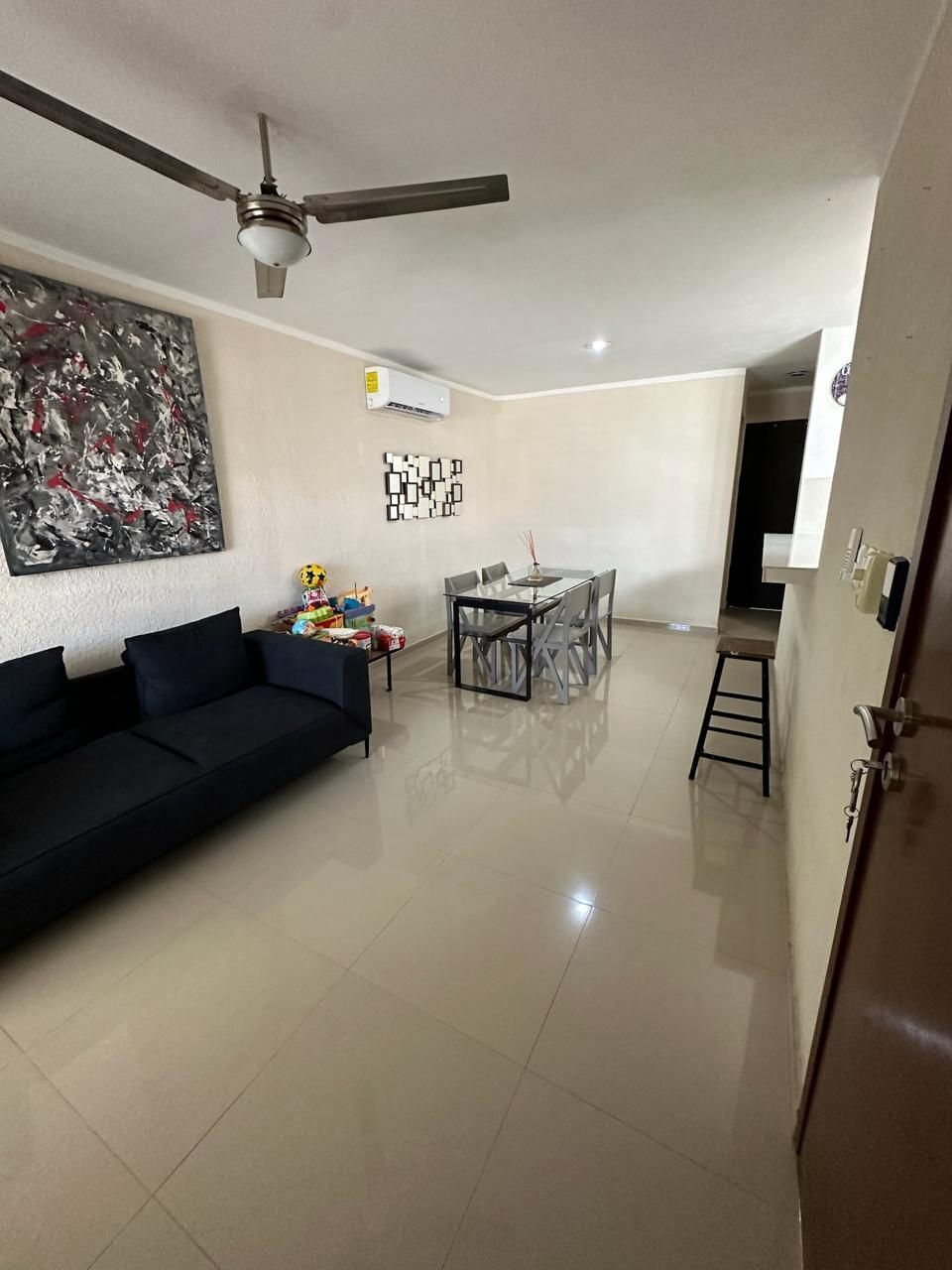 6 de 11: Sala comedor