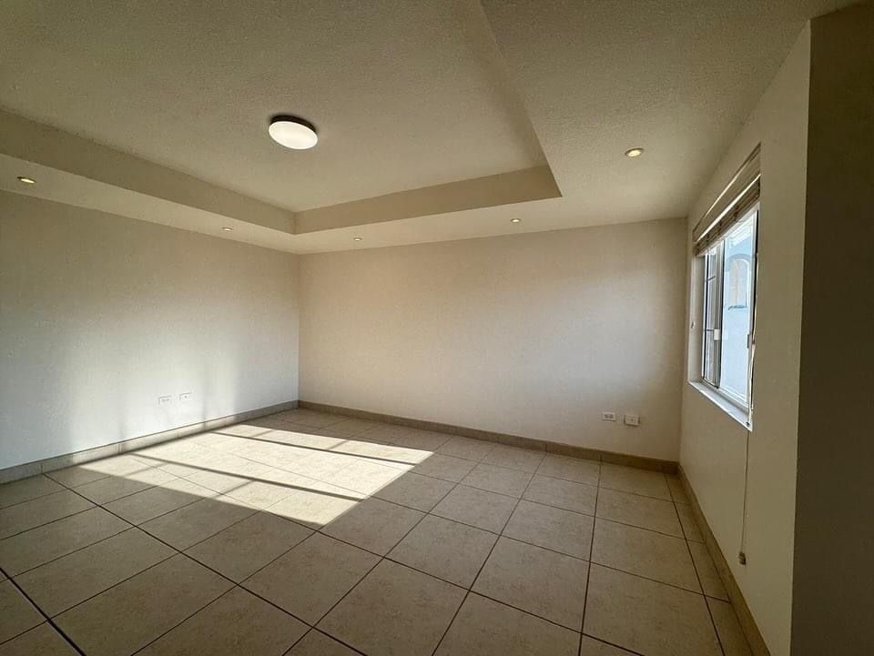 8 de 18: Habitación