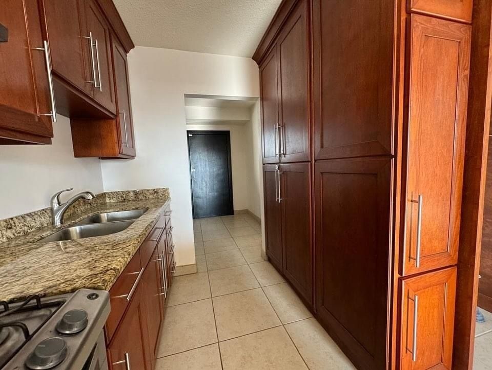 7 de 18: Cocina integral