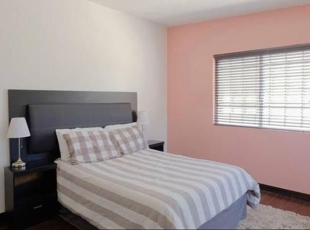 9 de 13: Habitación con cama queen