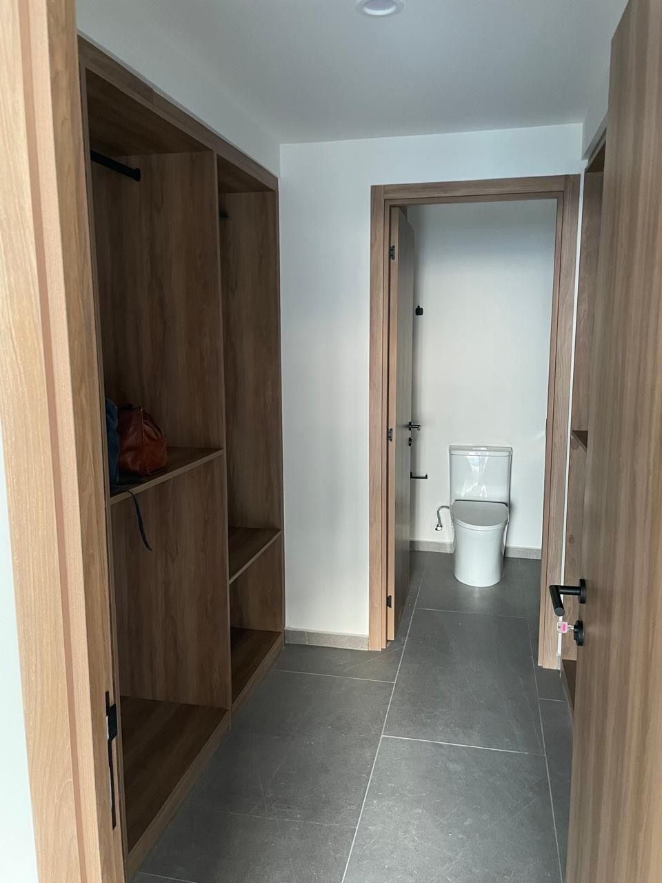 Vestidor y baño Rec Principal