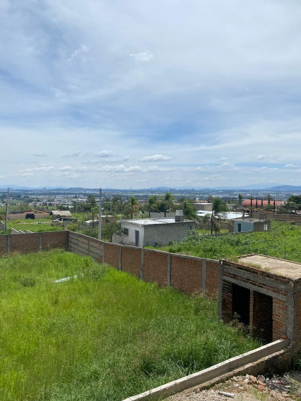 OPORTUNIDAD CASA DE CAMPO EN OBRA GRIS A PRECIO DE TERRENO TESISTAN GUADALAJARA