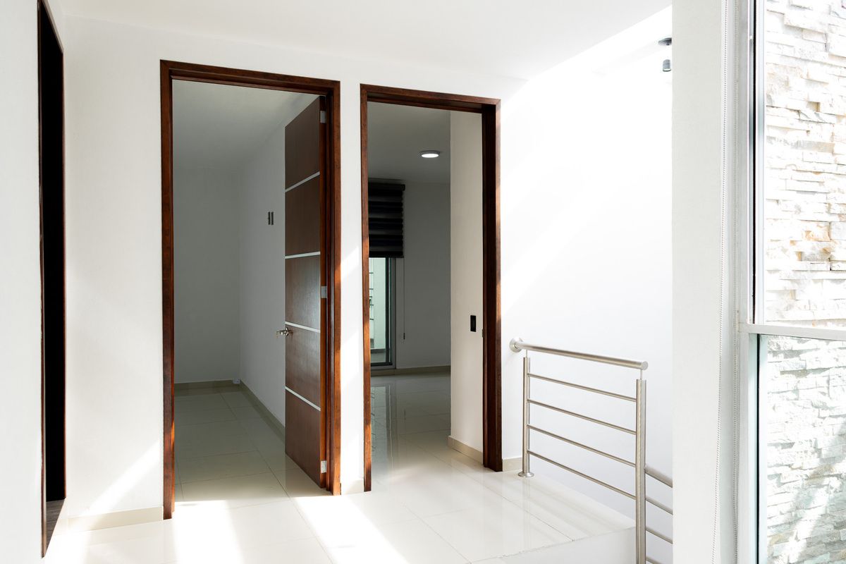 8 de 22: ENTRADA RECAMARAS SECUNDARIAS