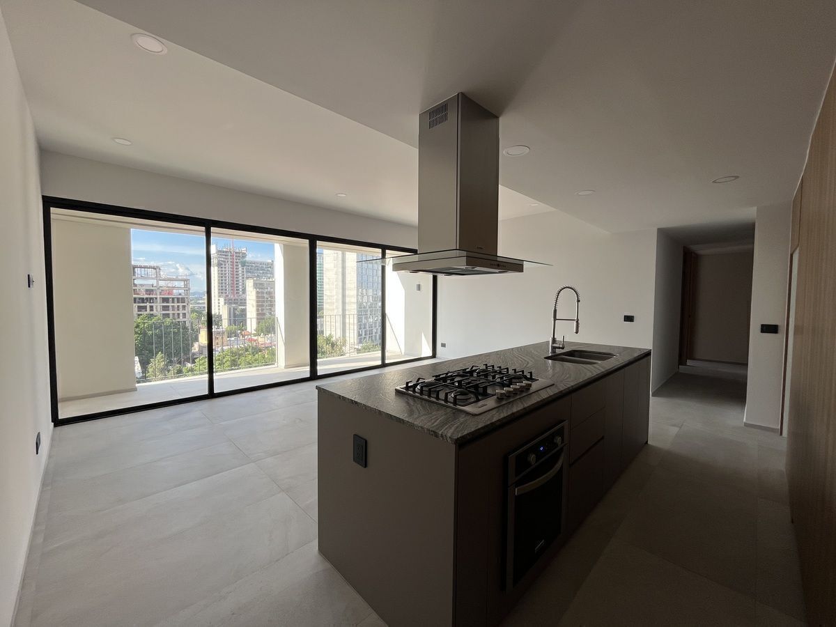 https://assets.easybroker.com/property_images/4836296/82041352/EB-RO6296.jpeg?version=1730757062