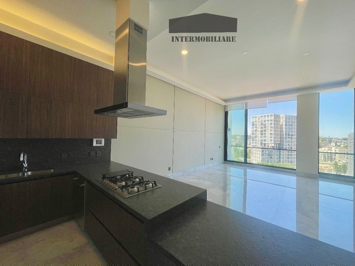 https://assets.easybroker.com/property_images/4836307/82041570/EB-RO6307.jpeg?version=1730757131