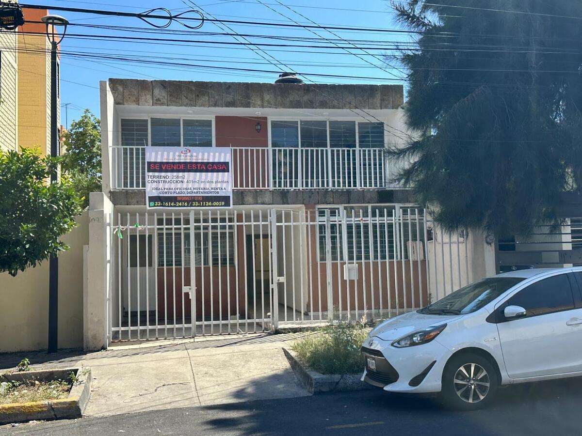 1 de 25: Fachada