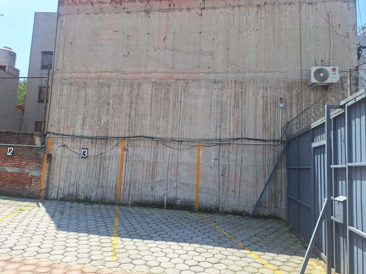 4 de 12