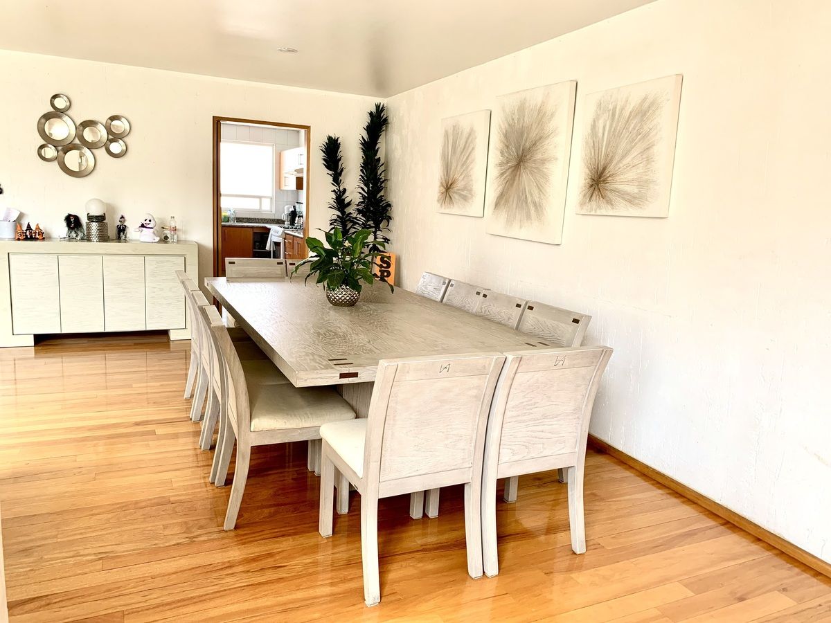 6 de 39: Comedor y entrada a la cocina