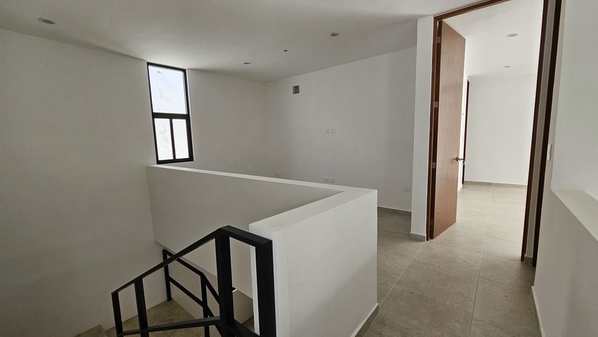 4 de 34: Family Room