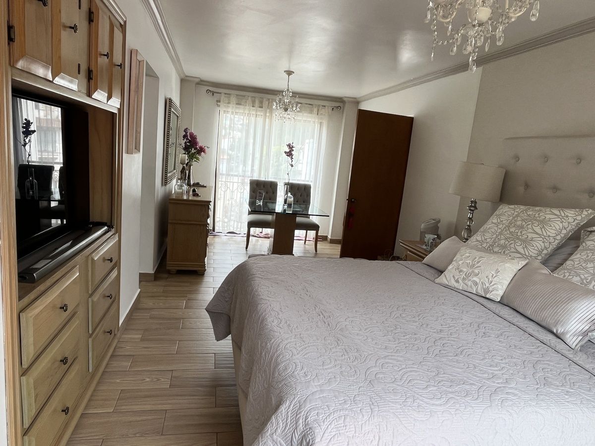 6 of 49: RECÁMARA PRNCIPAL