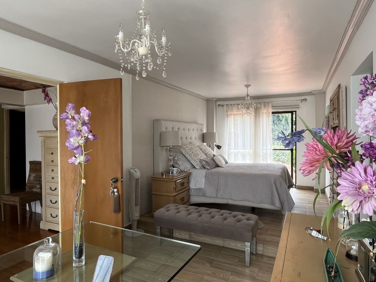 10 of 49: RECÁMARA PRINCIPAL