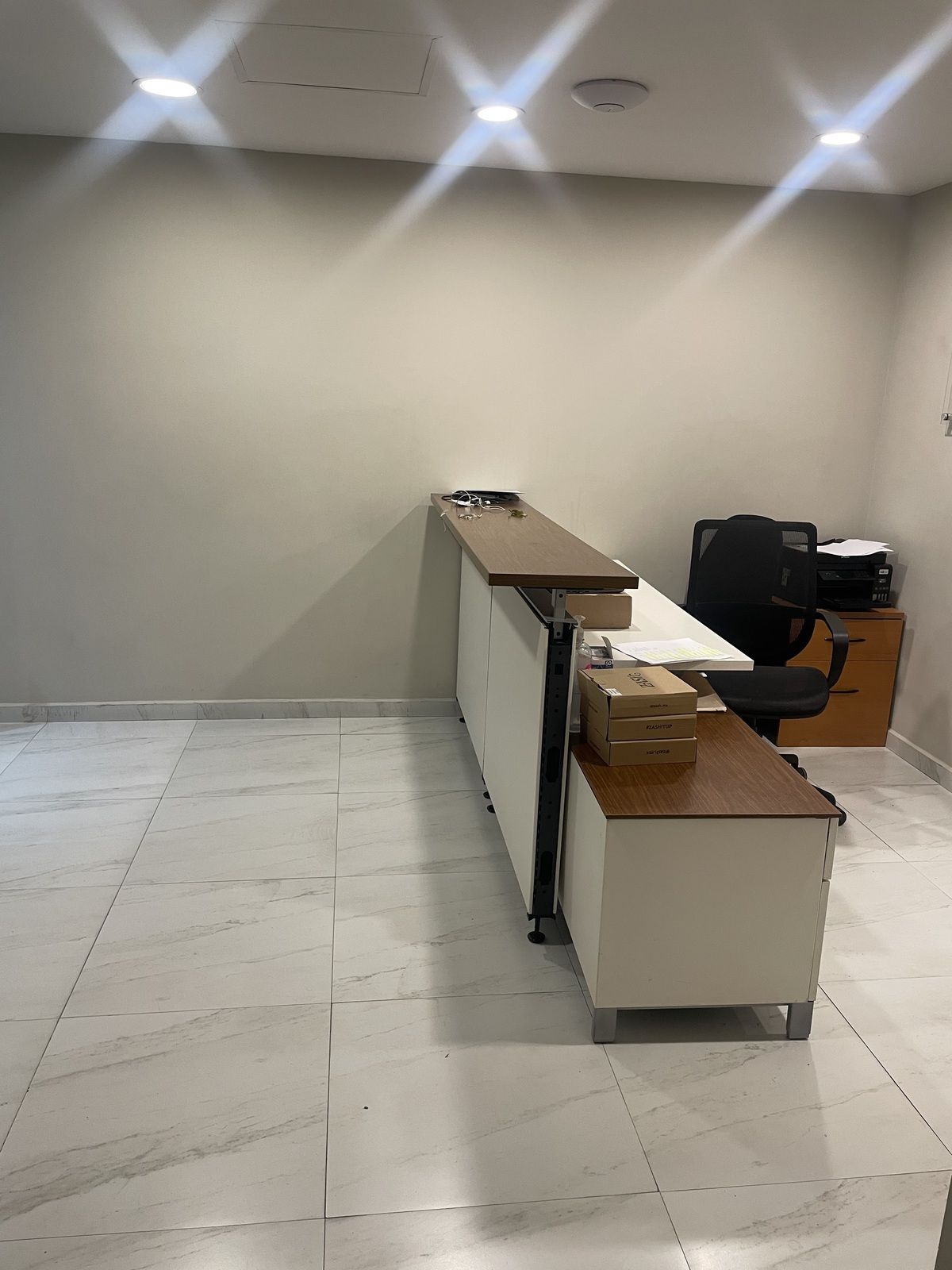 3 de 7: Recepción oficinas