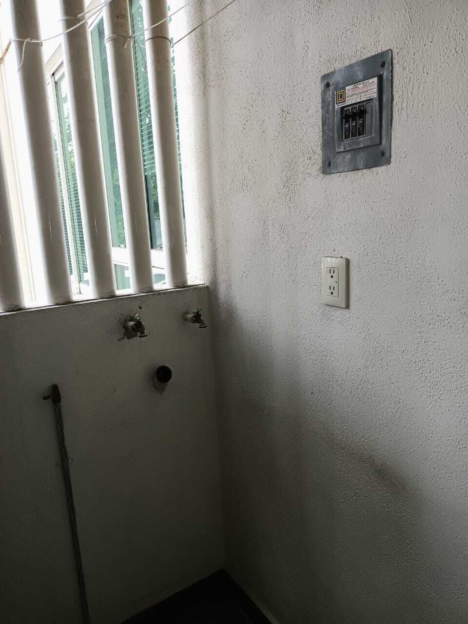 26 de 31: Instalación para centro de lavado