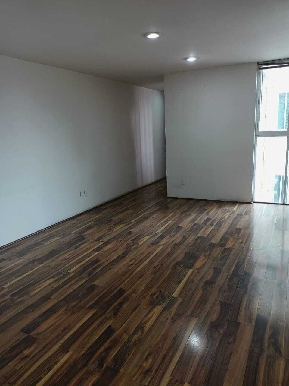 6 de 31: Entrada sala comedor