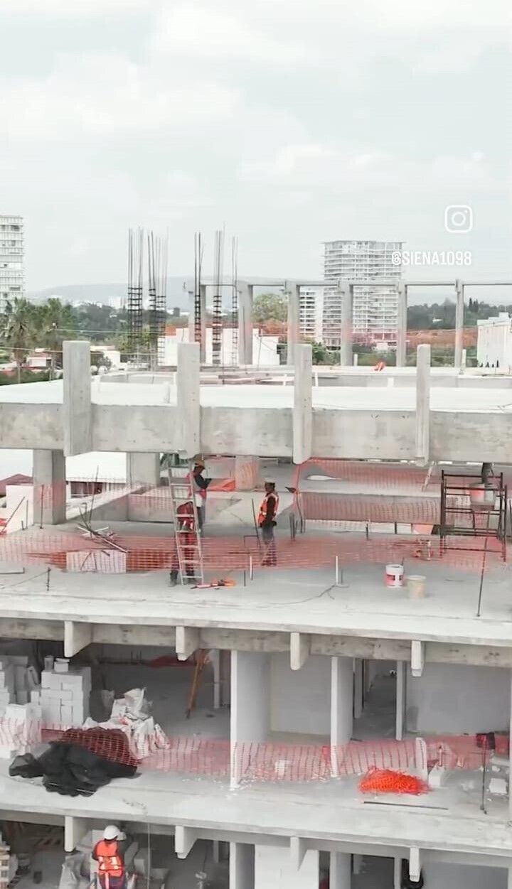3 de 25