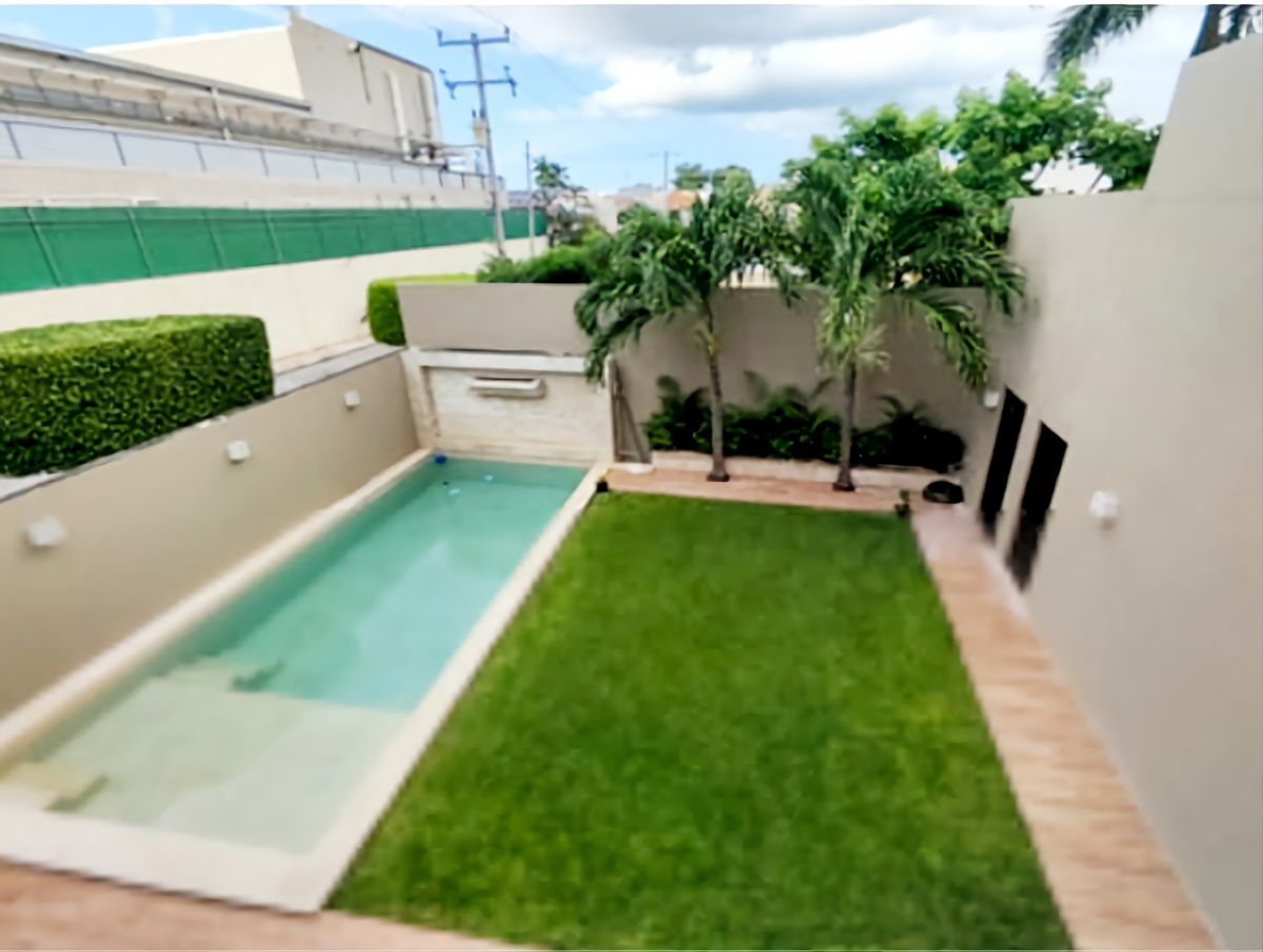 VENTA DE CASA EN PRIVADA EN ZONA NORTE DENTRO DE PERIFERICO | FRACC. MONTERREAL - foto 3