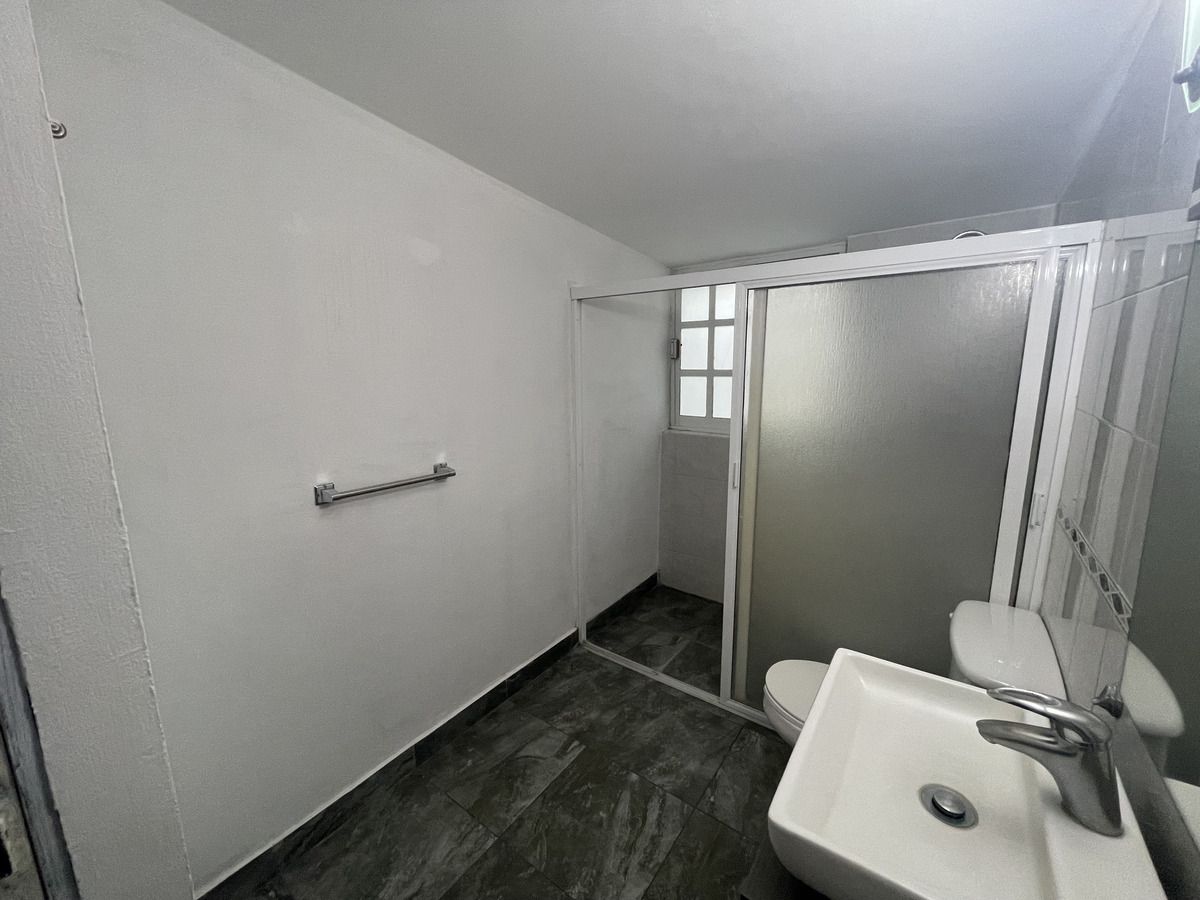 14 de 19: Baño