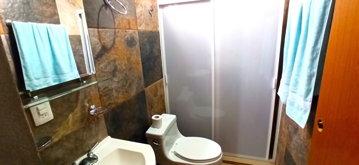 Baño Recamara 2