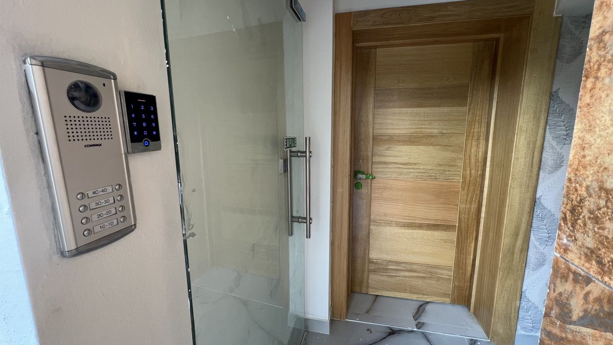 APARTAMENTO A 3 MINUTOS DE CARREFOUR PLAZA DUARTE, foto 1 de 20