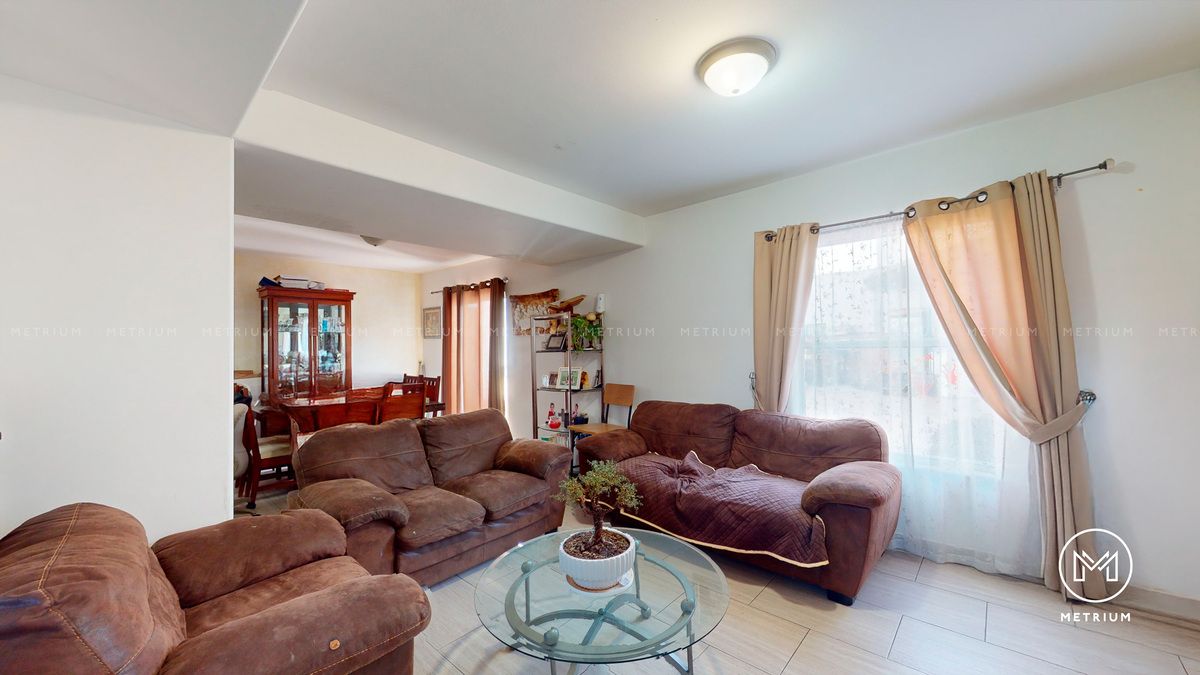 2 de 12: Sala
