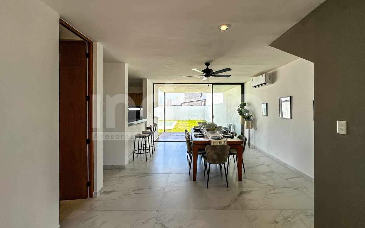 4 de 45: Vestíbulo de Acceso