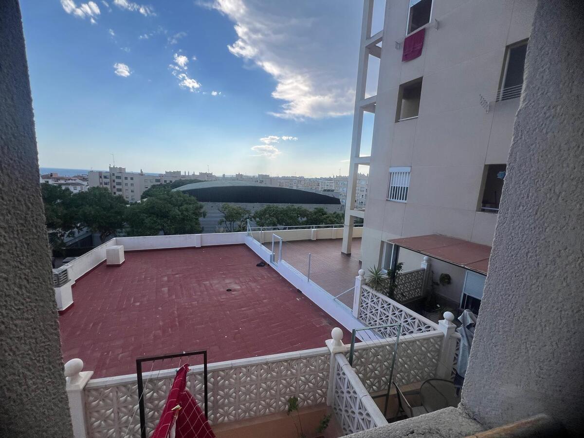 3 de 24: Vista al mar