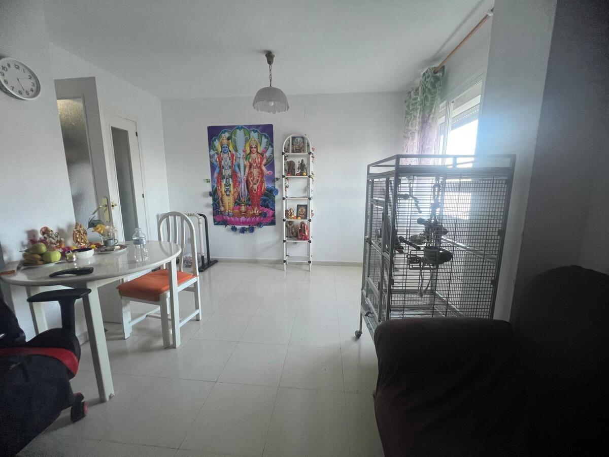 14 de 24: Estancia y comedor