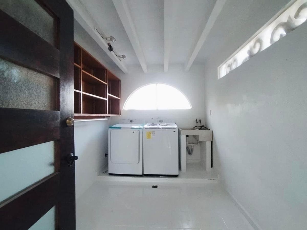 21 de 36: Cuarto de lavar