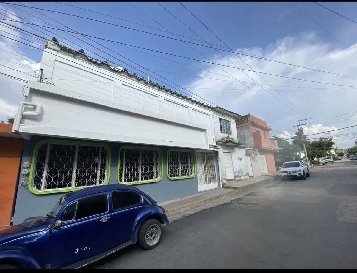 Local Comercial Terán 5a oriente sur