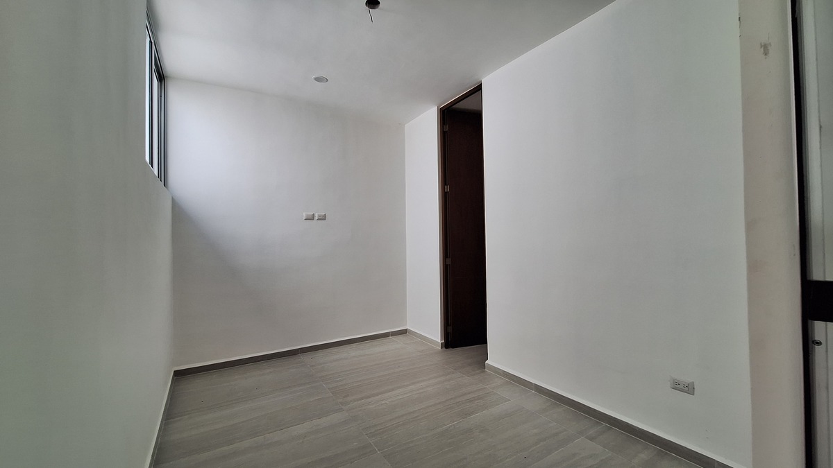 13 de 40: 2 cuartos de servicio con baño