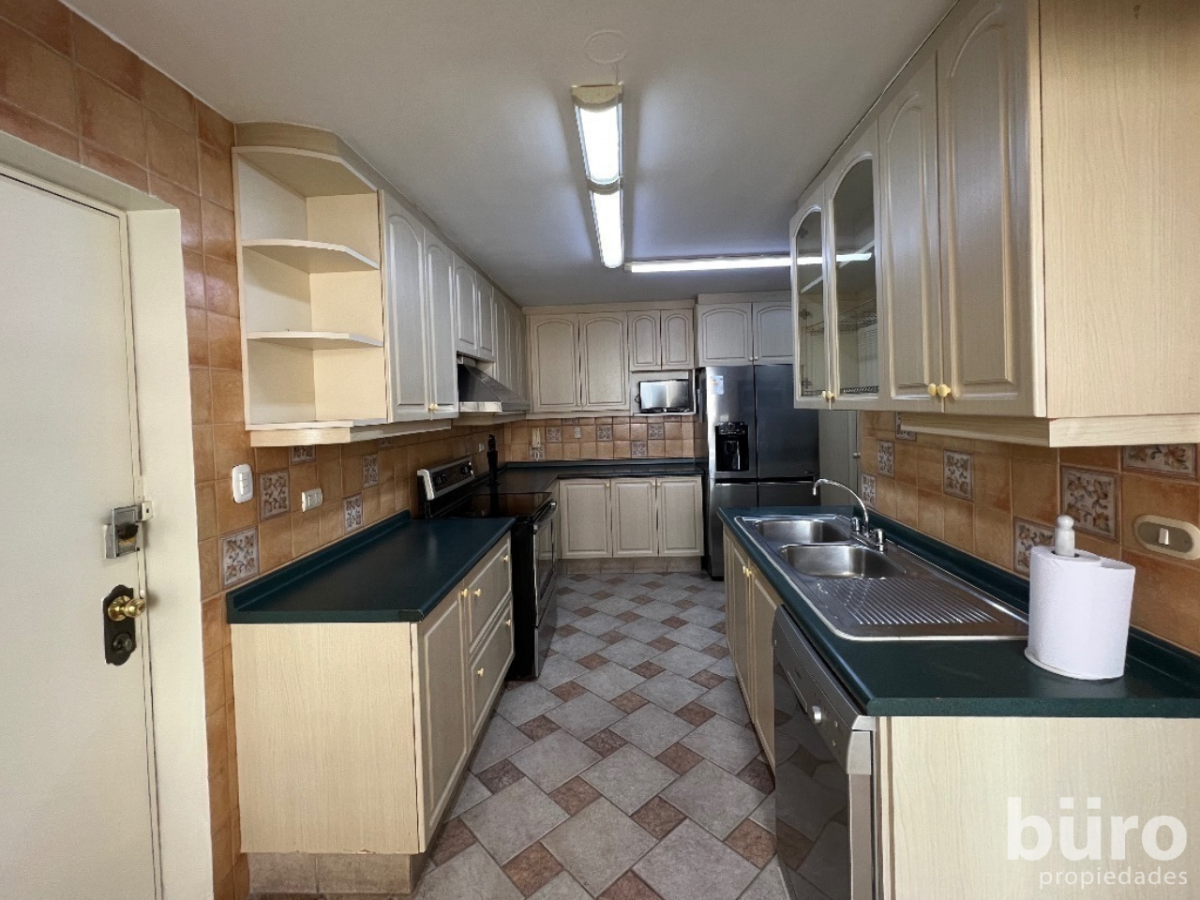 13 de 15: La cocina full equipada