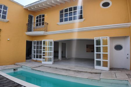 CASA EN VISTA HERMOSA