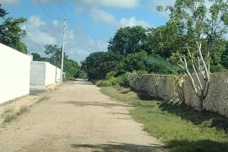 Terrenos para investimento de curto prazo de 1020m2 perto de Conkal e Cholul em Mérida