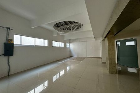 Local comercial 200 m2, Jardins do Pedregal