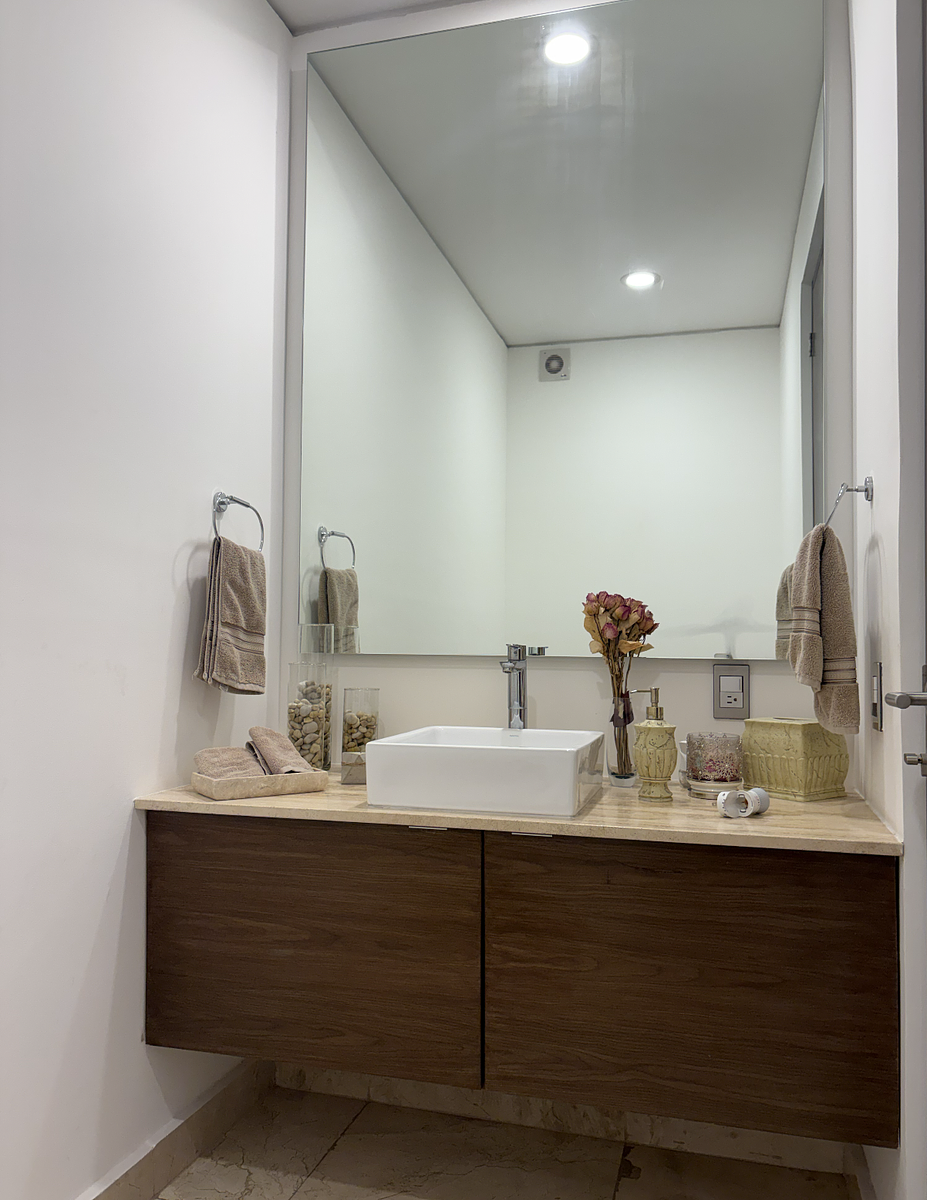 13 de 45: Baño social