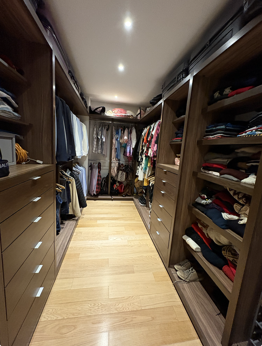16 de 46: Walk-in-closet