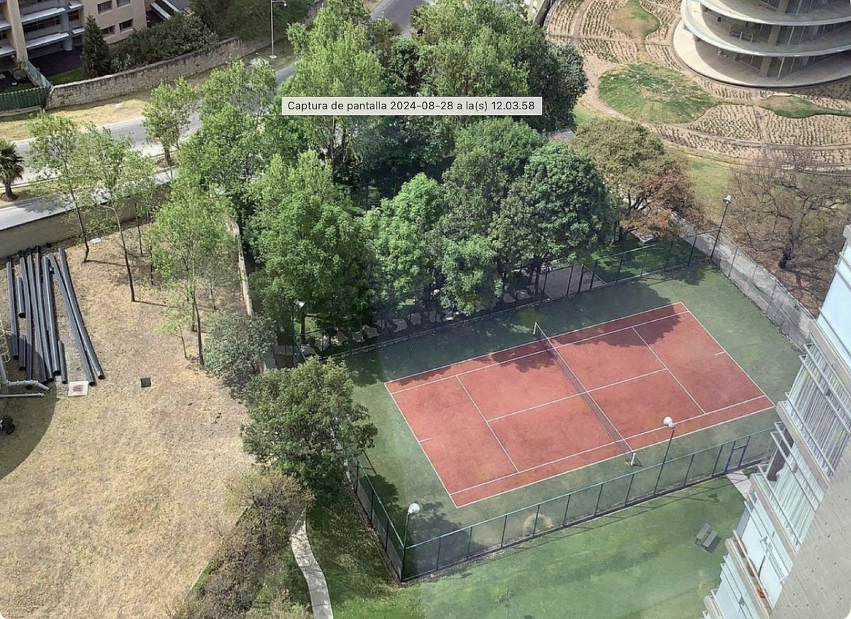 41 de 46: Cancha de tennis