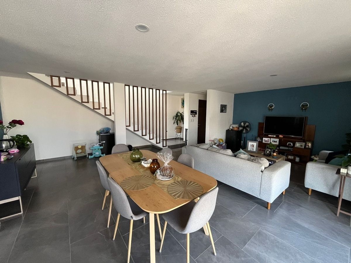 Venta departamento en Altos Juriquilla, foto 1 de 9