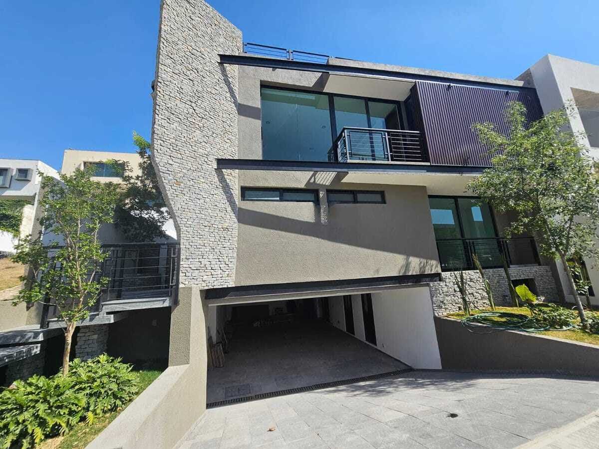 Foto 2 de Casa a Estrenar en Venta en Puerta del Bosque