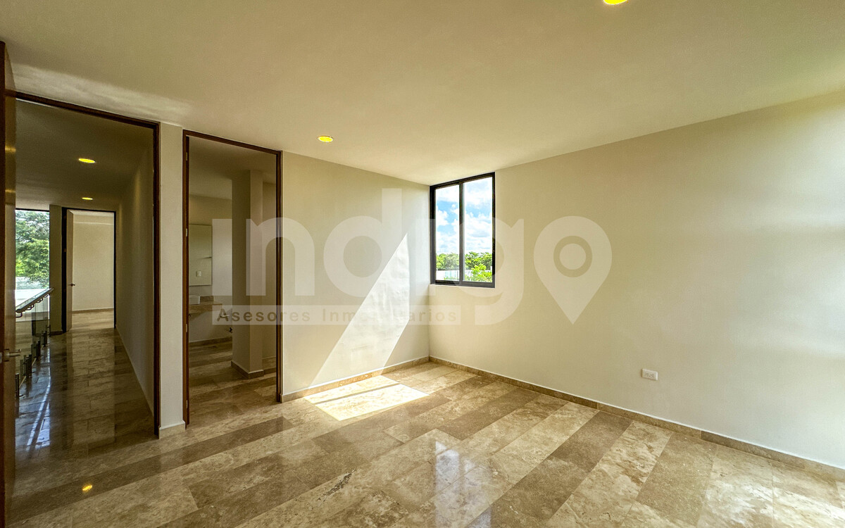 33 de 50: Recámara Secundaria 1