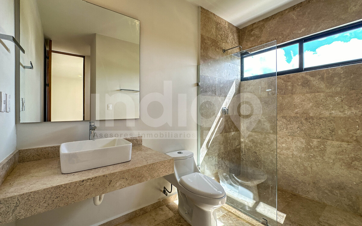 35 de 50: Baño Recámara Secundaria 1